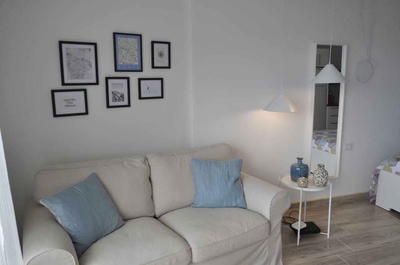 Bright Studio By The Sea 이코드레로스비노스 외부 사진